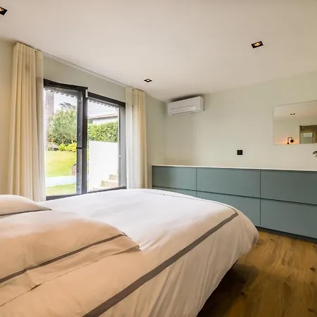 Les Pins - Keyweek Swimming Pool Garden Biarritz فيلة *