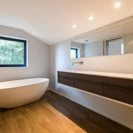 Les Pins - Keyweek Swimming Pool Garden Biarritz بياريتز